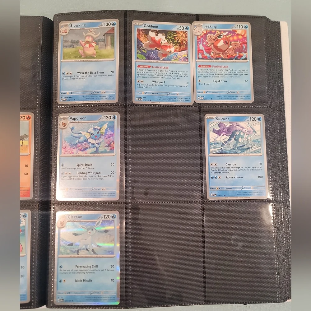 Pokémon Prismatic Evolution Eevee Card Binder with Base Cards and Players Guide - Picture 4 of 16